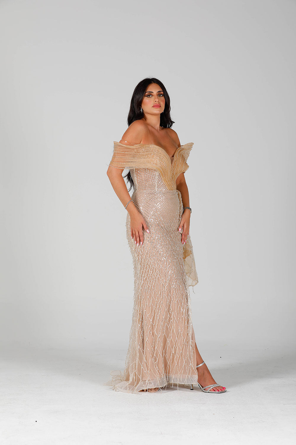 Top 5 Reasons Every Fashionista Needs the Radiance Gown in Her Closet