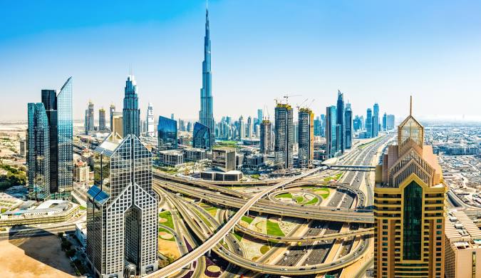 Celebrate UAE National Day in Style with Exquisite Luxury Gowns