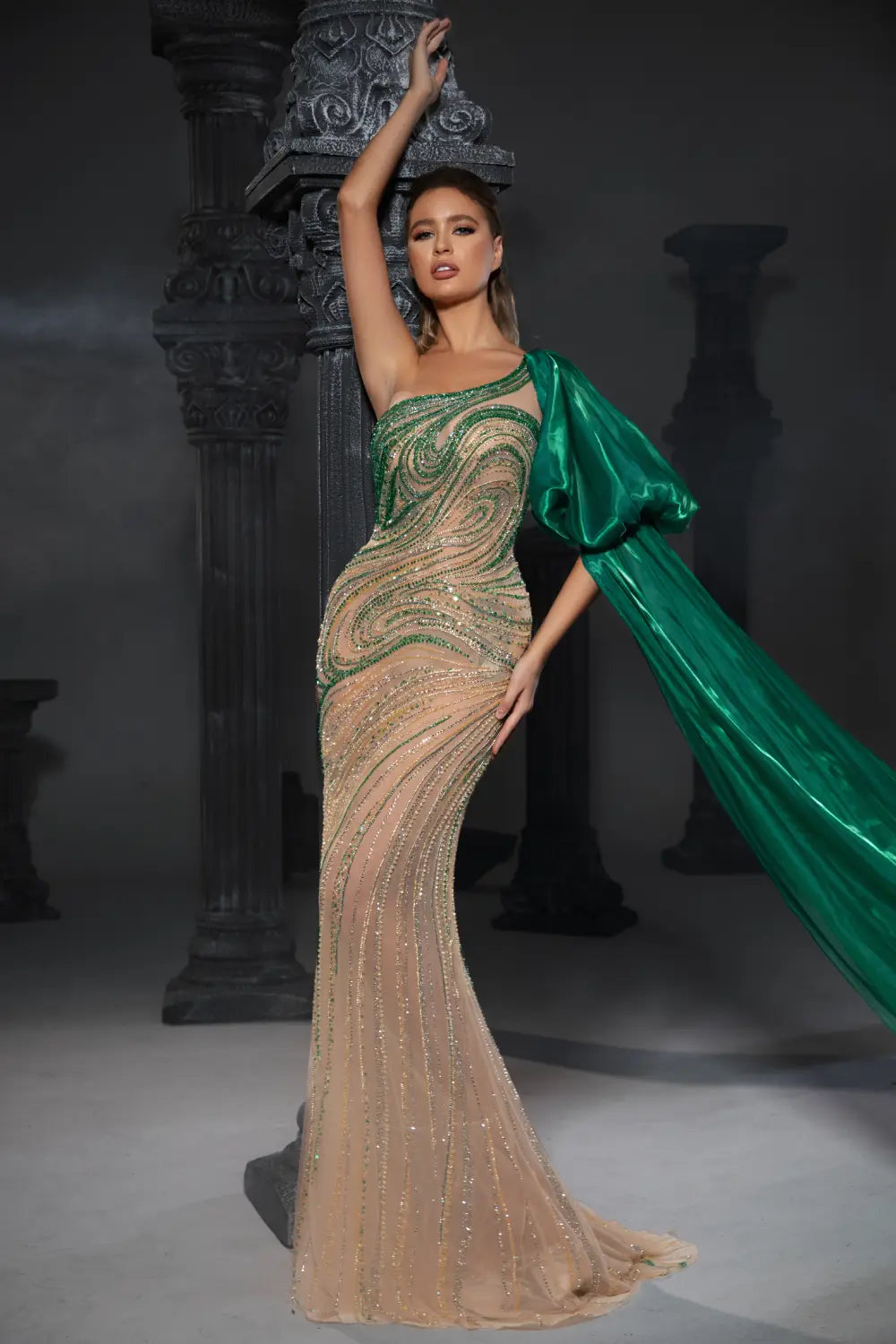 هالة الإلهة صورة ثانوية