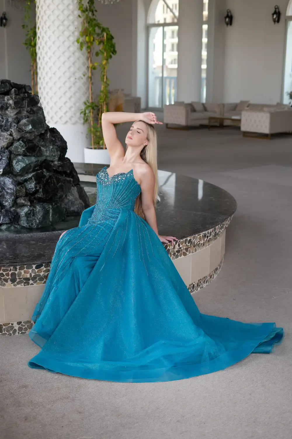 Elara Radiance