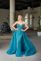 Elara Radiance