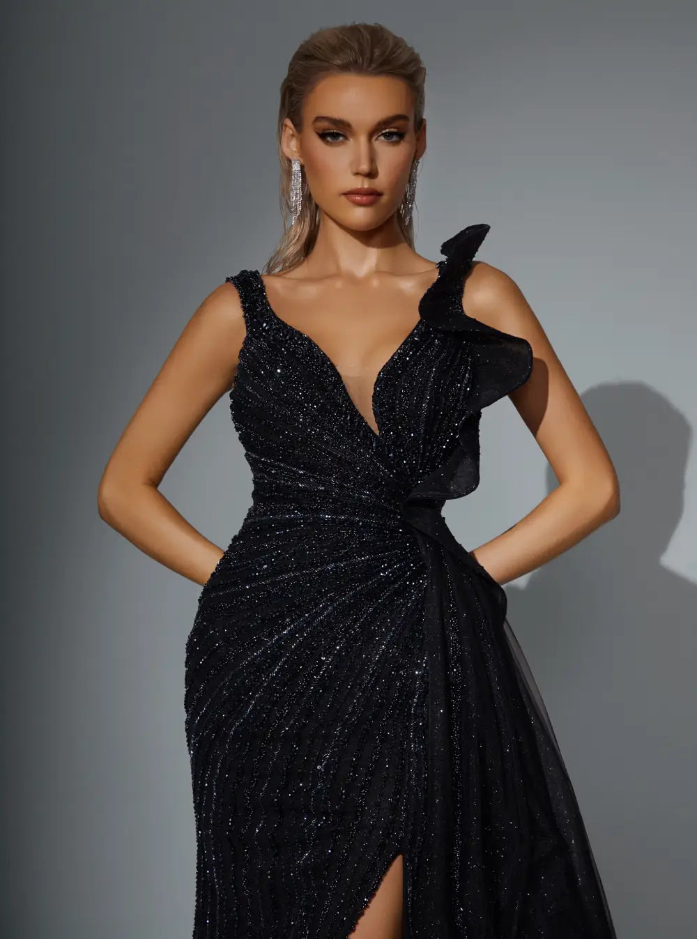 الهه درخشان